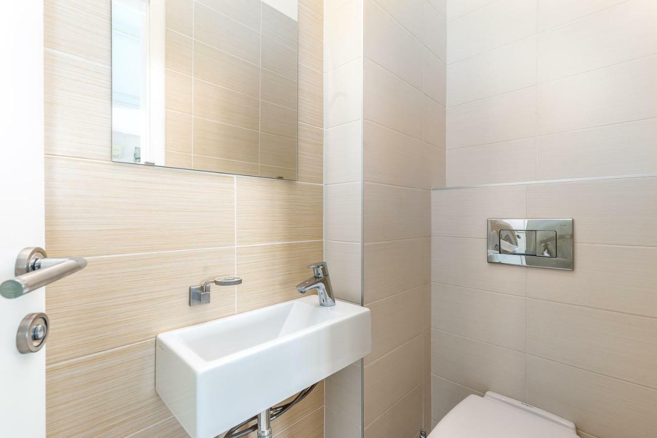 Apartment Bok Rijeka Buitenkant foto