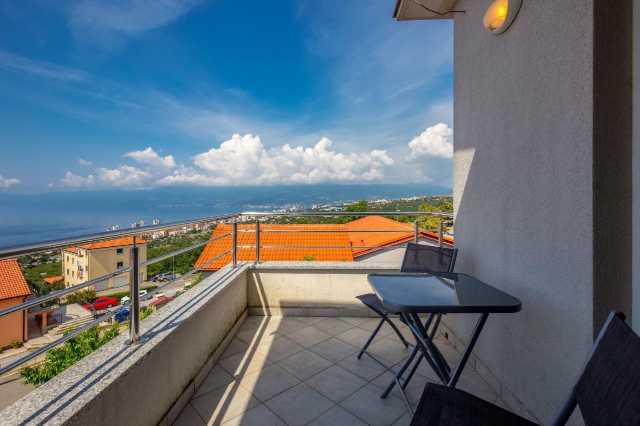 Apartment Bok Rijeka Buitenkant foto
