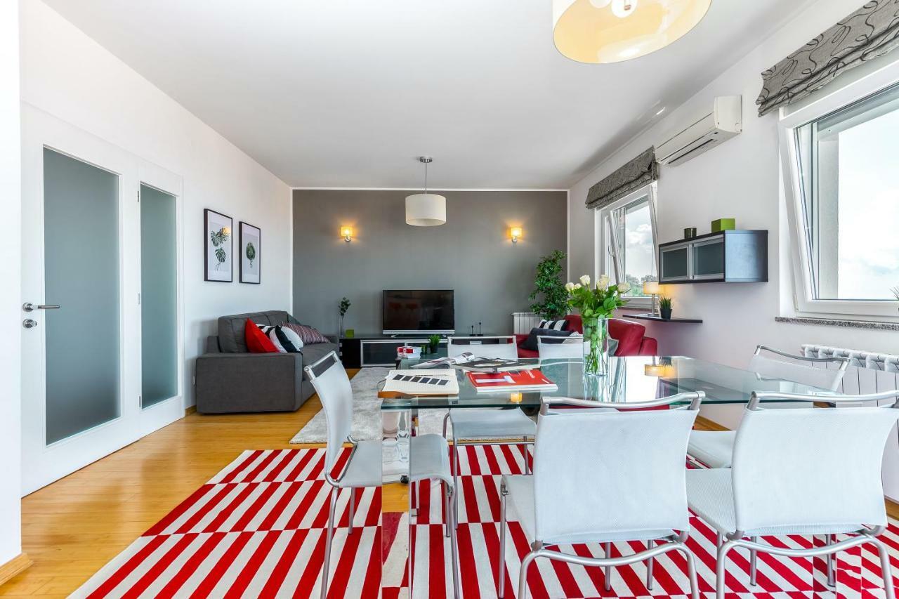 Apartment Bok Rijeka Buitenkant foto