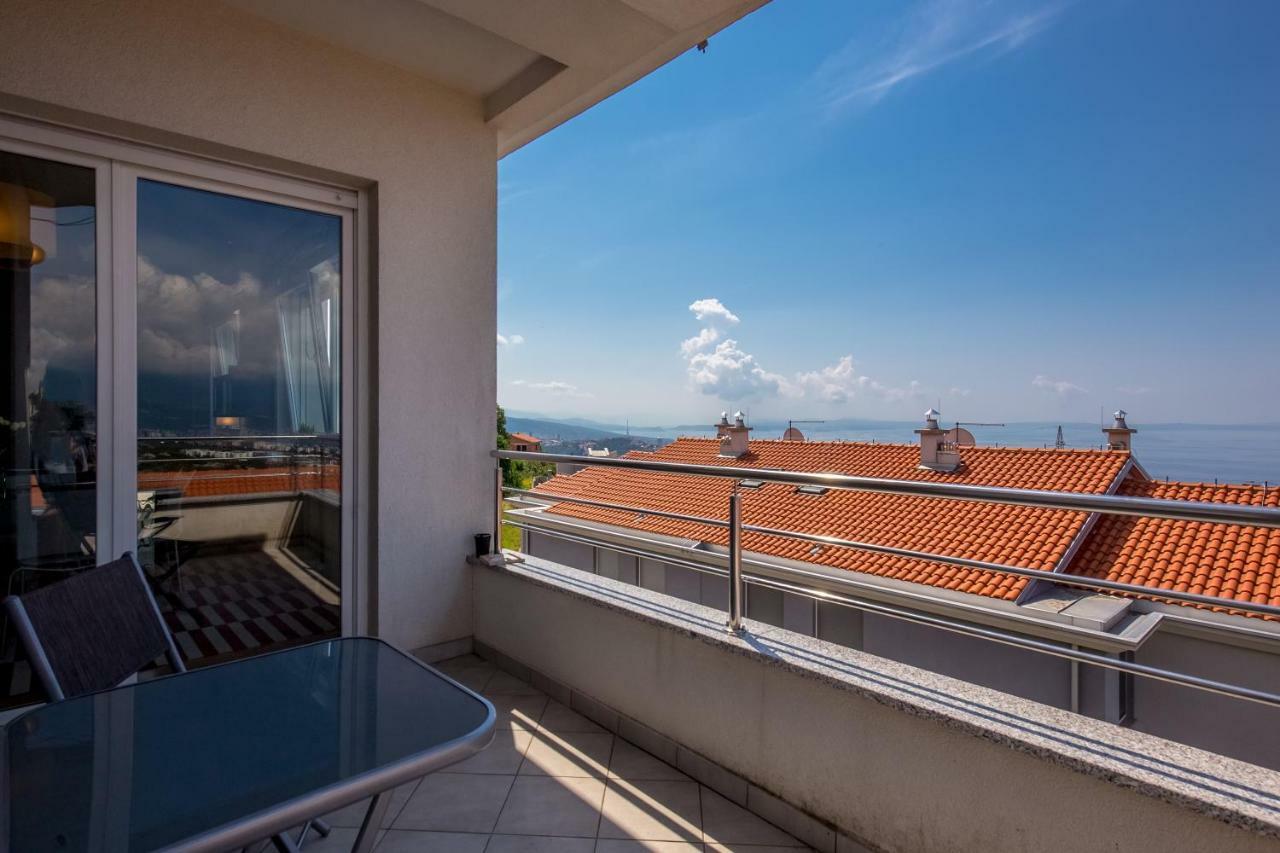 Apartment Bok Rijeka Buitenkant foto